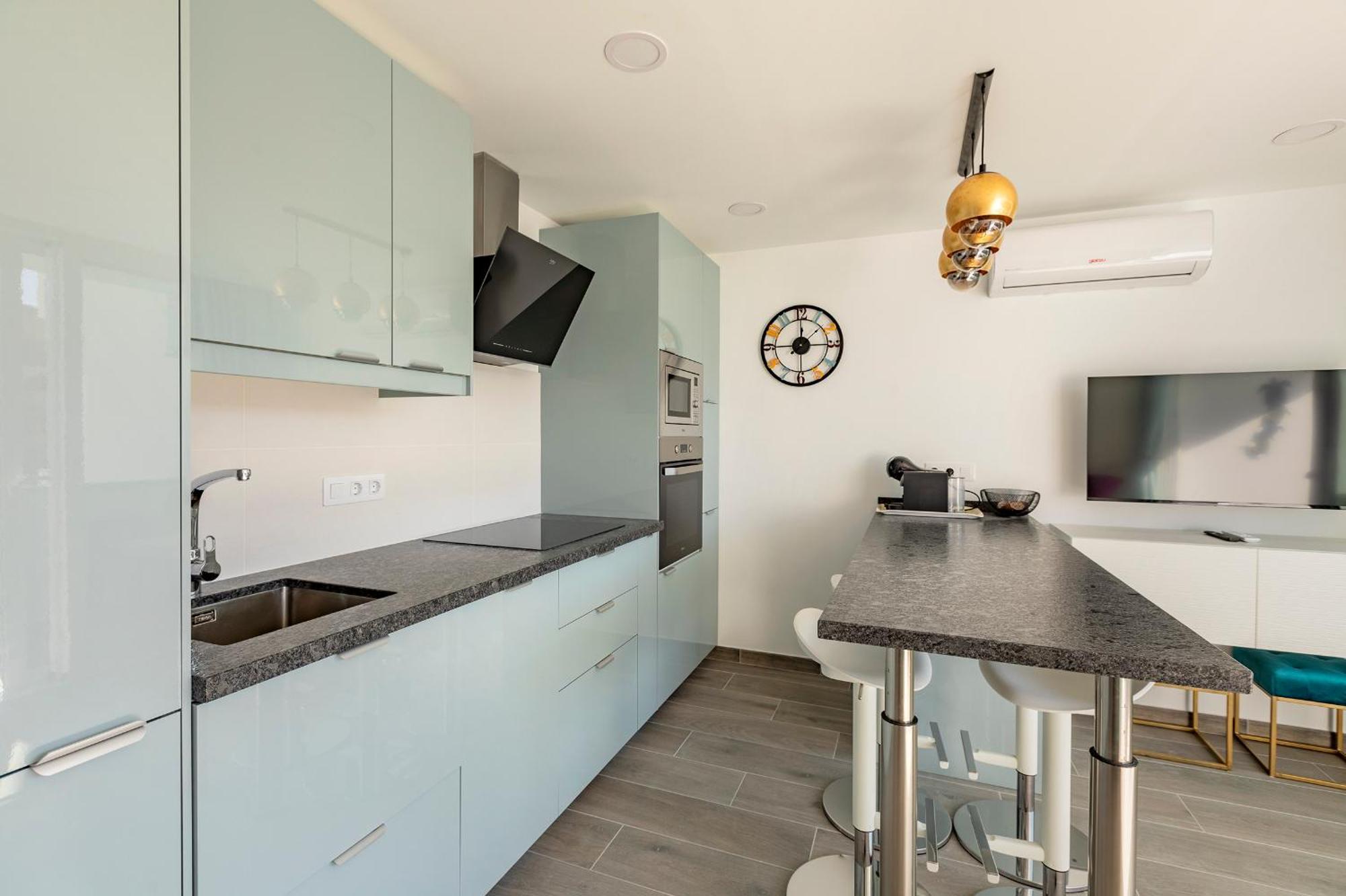 Apartment Chic & Stylish Near Yumbo Playa del Inglés